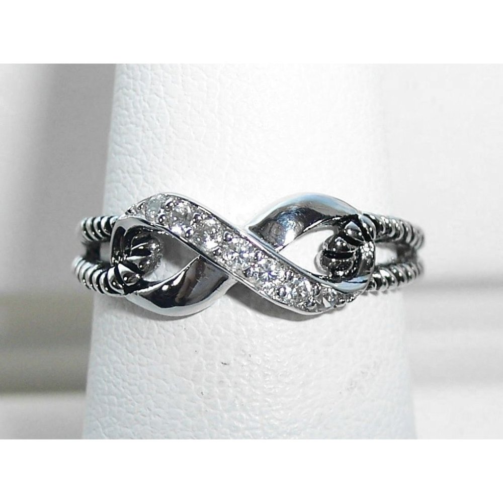 925 STERLING SILVER Infinity Cubic Zirconia Ring